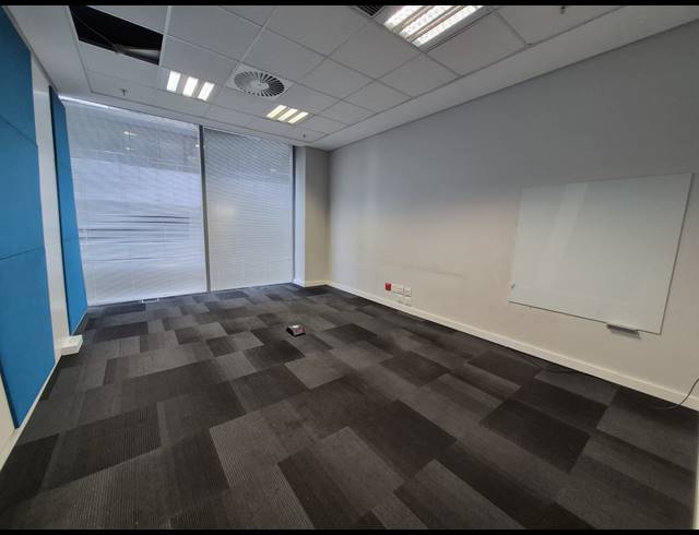 1,094M² OFFICE TO LET IN SANDTON CENTRAL